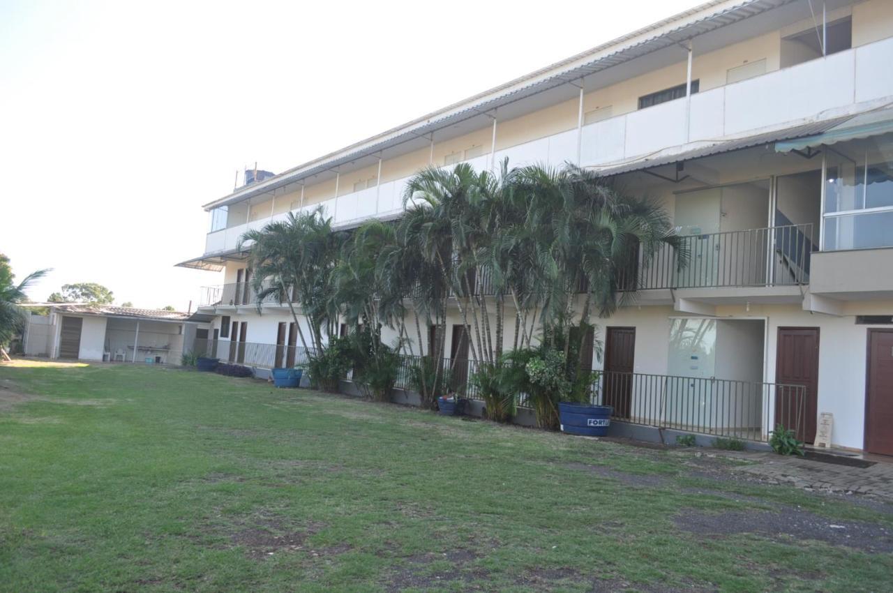 Hotel Cataratas フォス・ド・イグアス エクステリア 写真